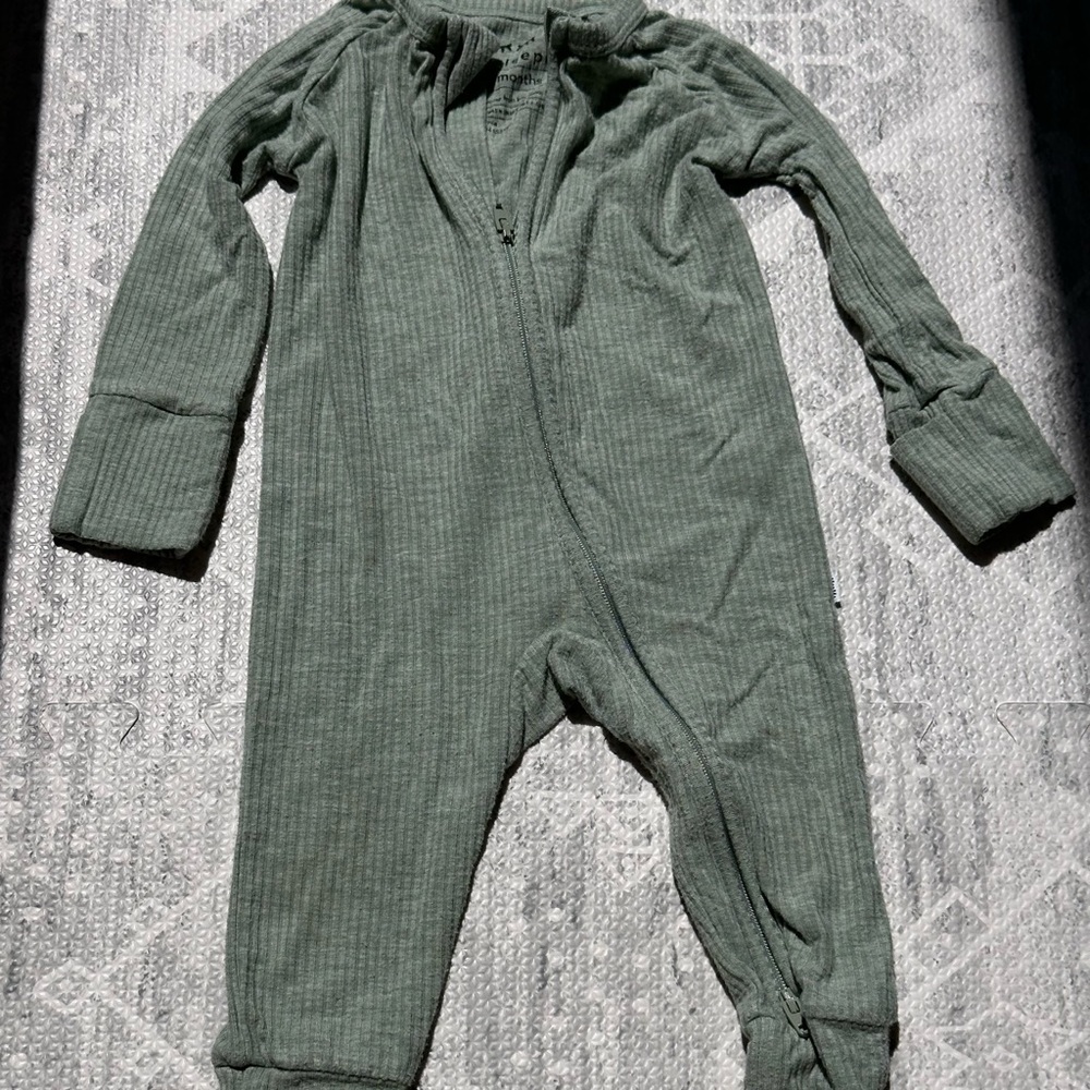 LA Ribbed Zippy